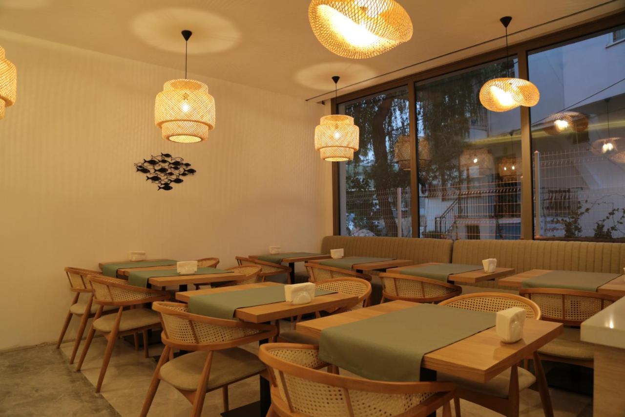 Guelluek Uno Elegance Otel Luaran gambar