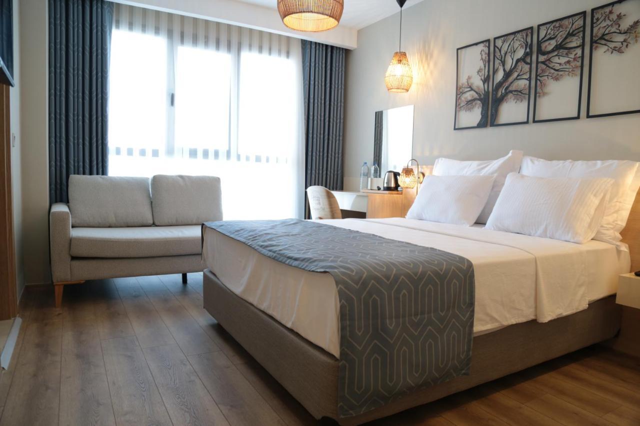 Guelluek Uno Elegance Otel Luaran gambar