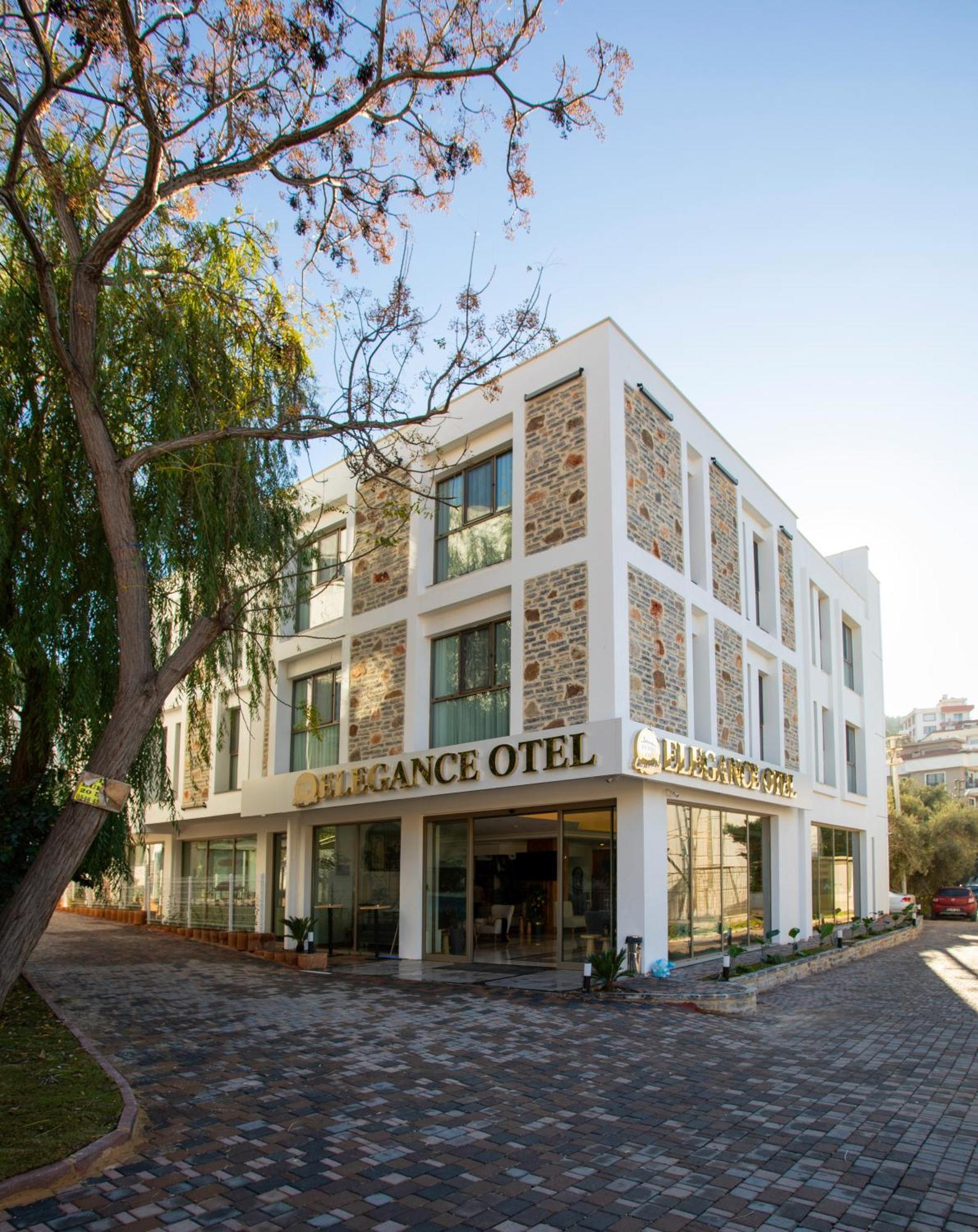 Guelluek Uno Elegance Otel Luaran gambar