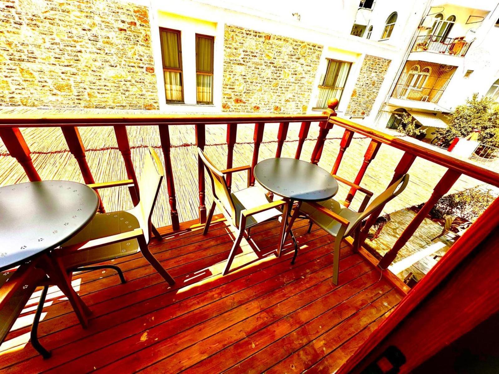 Guelluek Uno Elegance Otel Luaran gambar